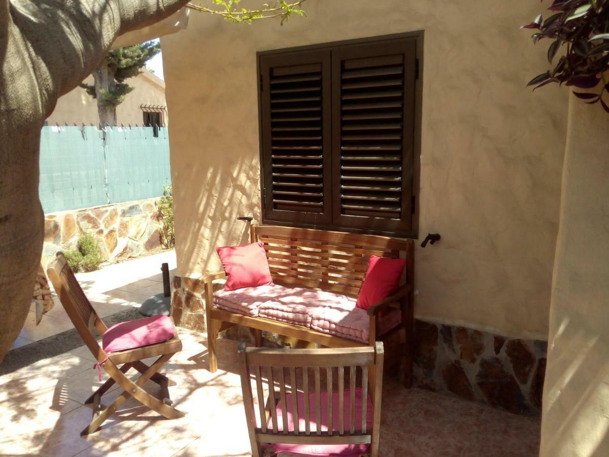 Bungalow Con Flamboyan En Maspalomas Casa vacanze *
